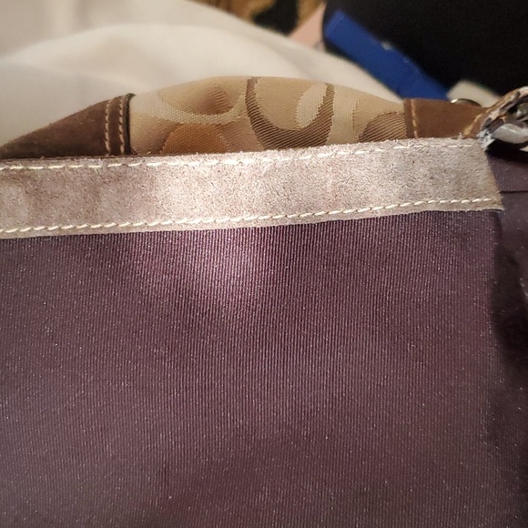 EUC:  Coach 'Chelsea Sateen' Optic Signature Shoulder Bag - Picture 6 of 13